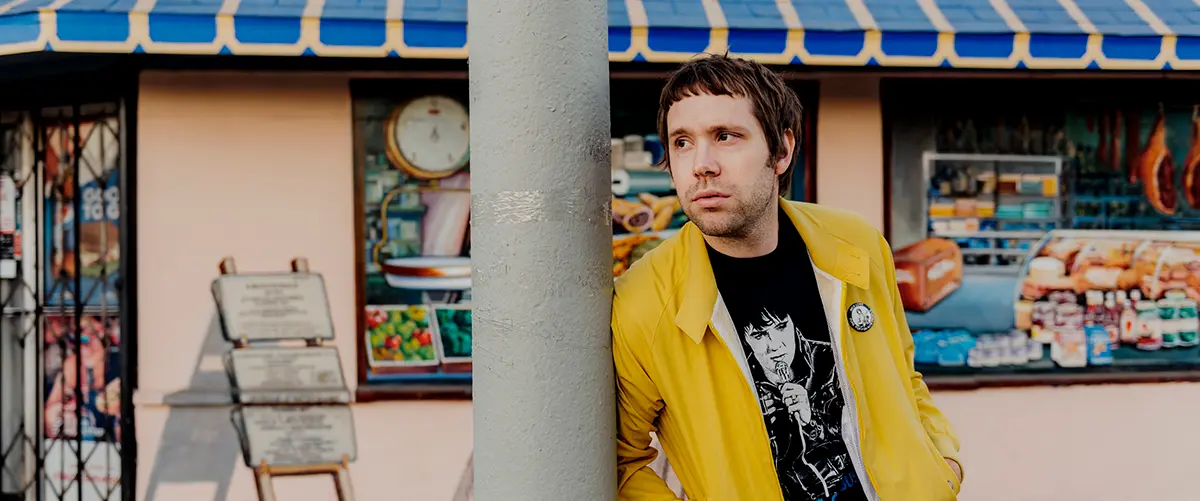 Mike Krol w/ Twisted Teens & VOILÀ\!